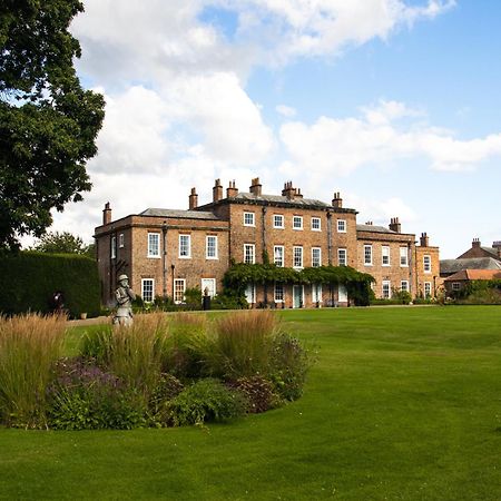 Thirsk Hall South Wing, North Yorkshire Exterior foto